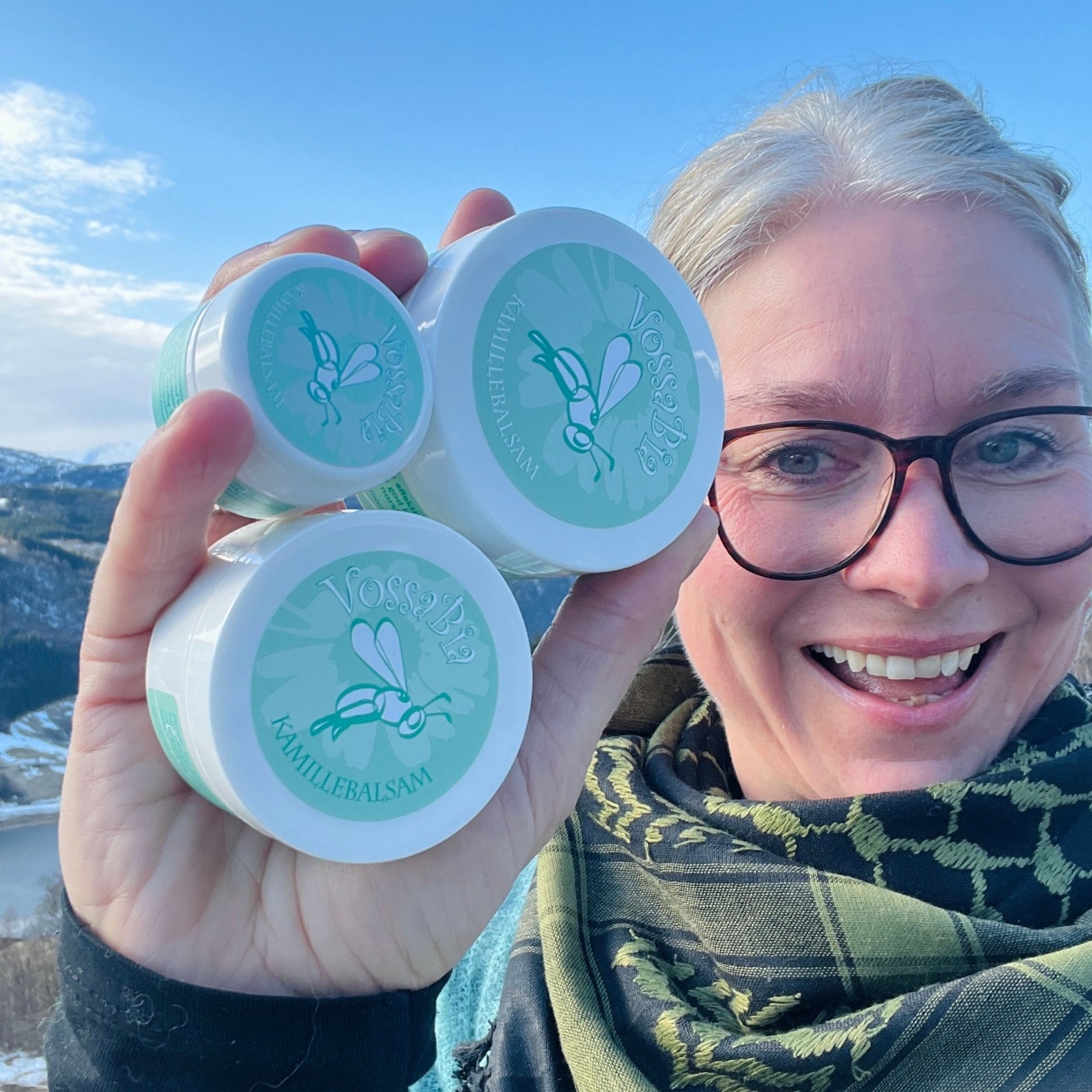 Kamillebalsam i minikrukke! 💛 Lanseringstilbod 20% på denne 20-åringen vår - for alle tre størrelsar! - Vossabia