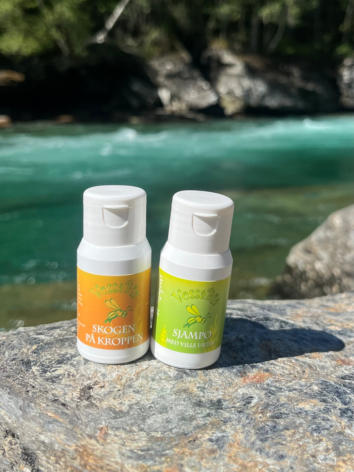 Reisesett (urtesjampo og skogsåpe á 25ml)