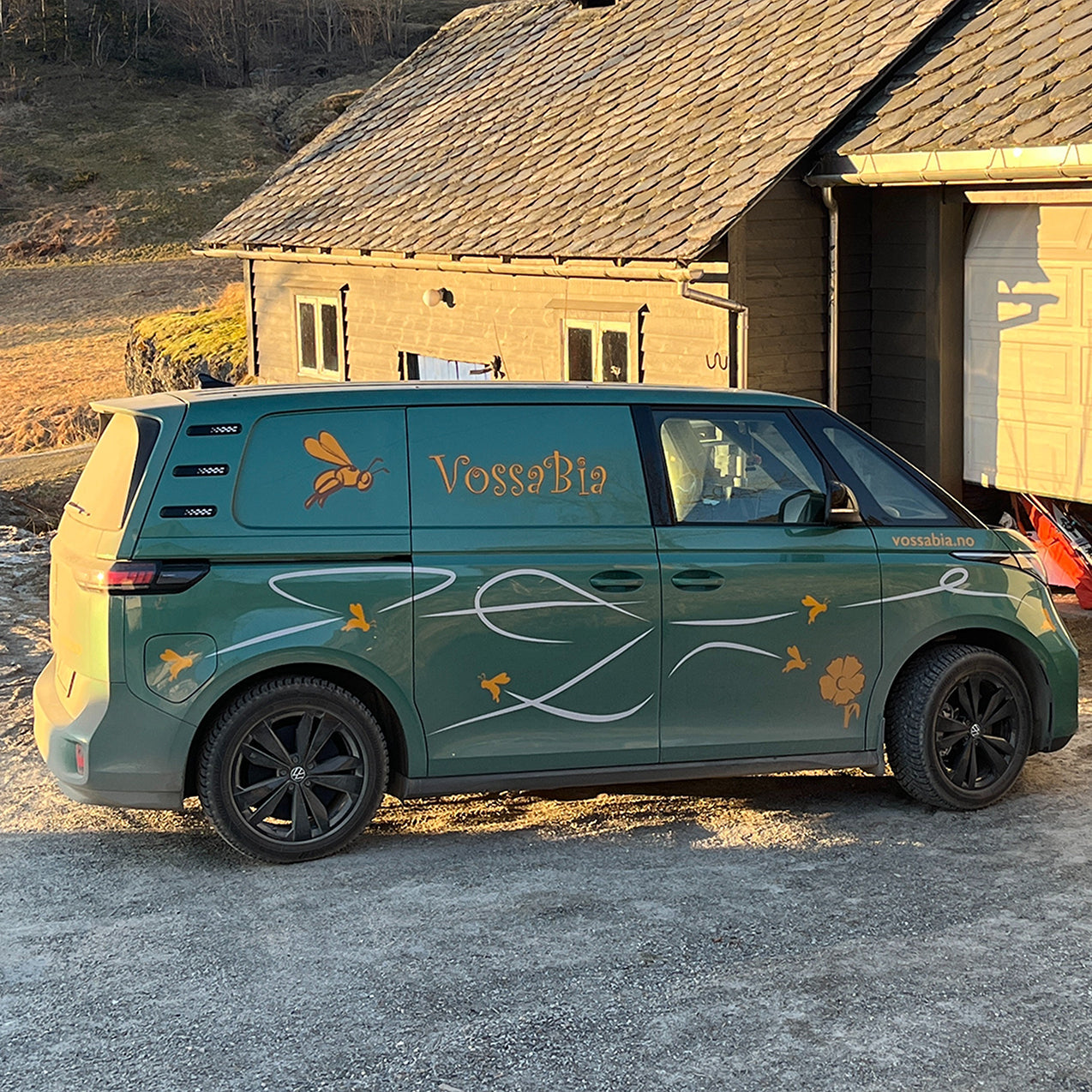 🐝🚙Vossabia på vegen – med hudpleie du MÅ ha i bilen!