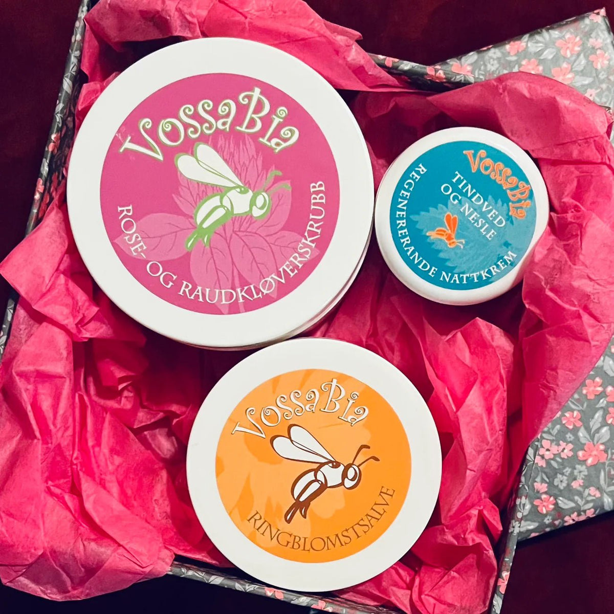 Perfect package for the face - in a gift box 💗 cleanser, day cream and night cream 🌸 - Vossabia
